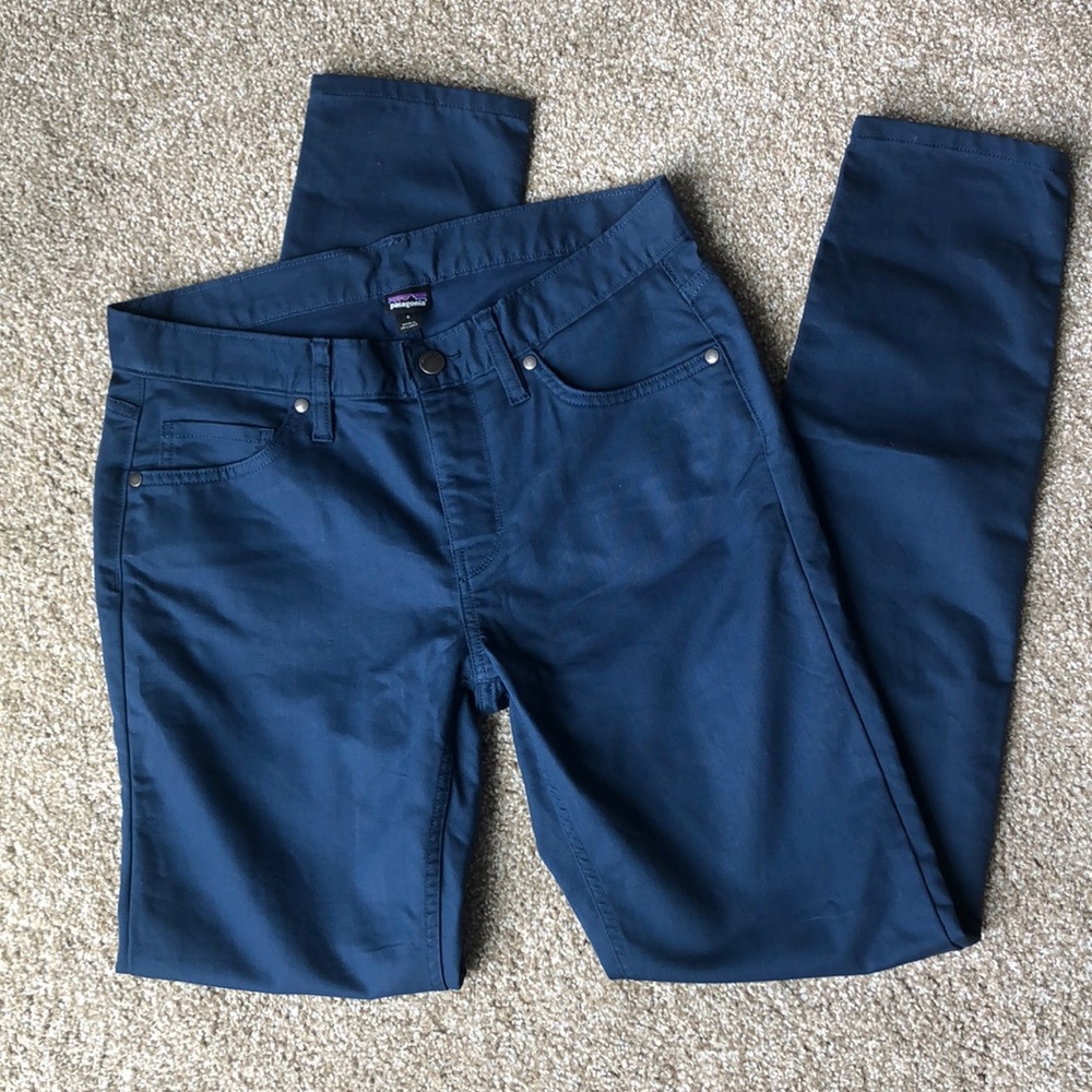 Patagonia straight leg pants